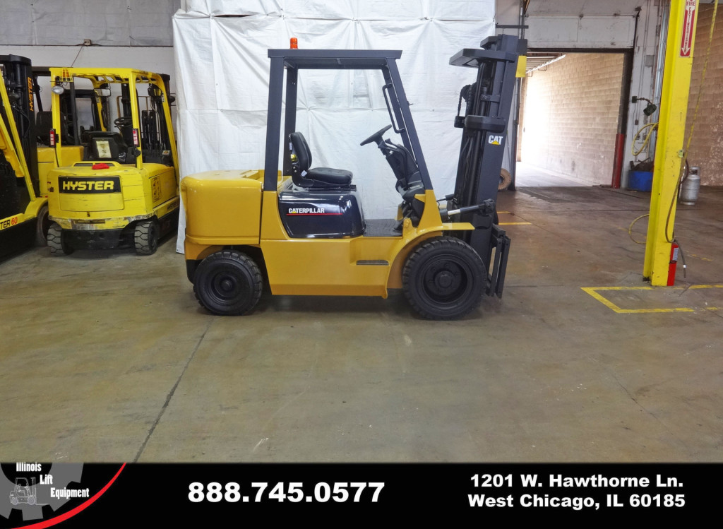 2003 Caterpillar GP30K Forklift on Sale in Texas